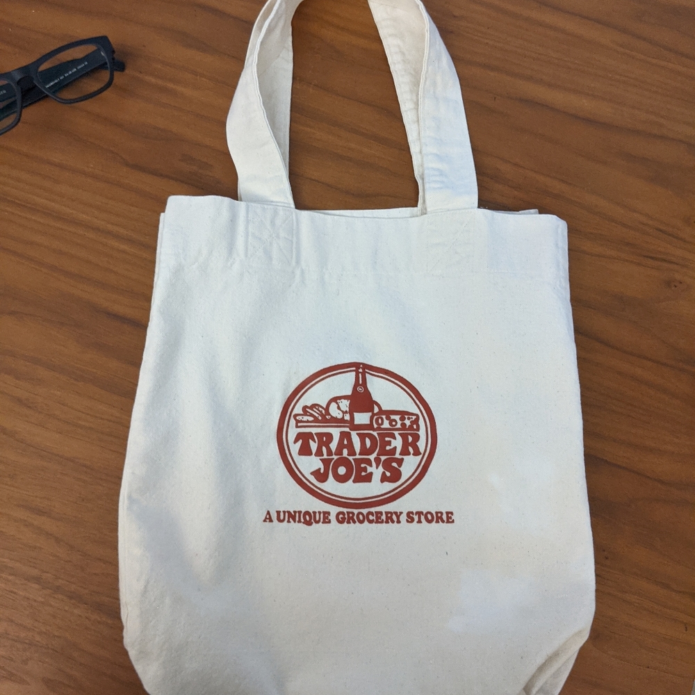 Trader Joe’s Vintage Cloth Reusable Shopping Bag Tote